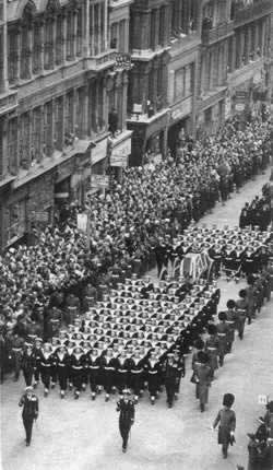 温斯顿·丘吉尔逝世（转自：历史上的今天。com）