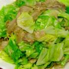 肉片炒卷心菜