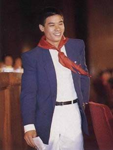 &ldquo;体操王子&rdquo;李宁宣布退役